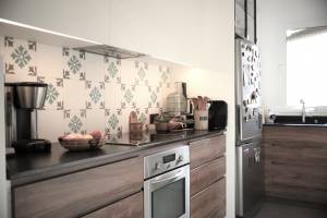 Catherine LEVI - INTERIEUR SINGULIER